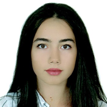 Μαθήτρια, Κωνσταντίνα Στεφανίδου